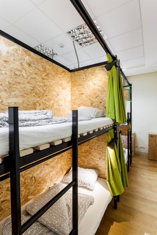 Bett im gemischten 6-Bett-Schlafsaal